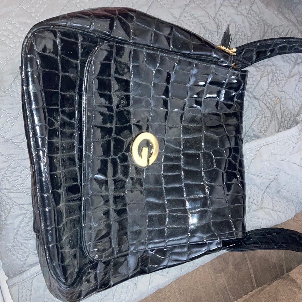 Black purse